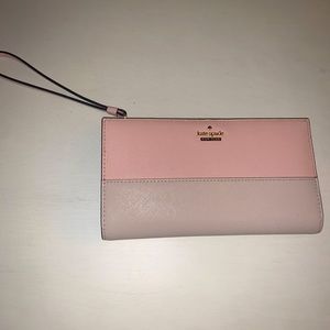 Kate spade PWRU5843 pink & beige wallet